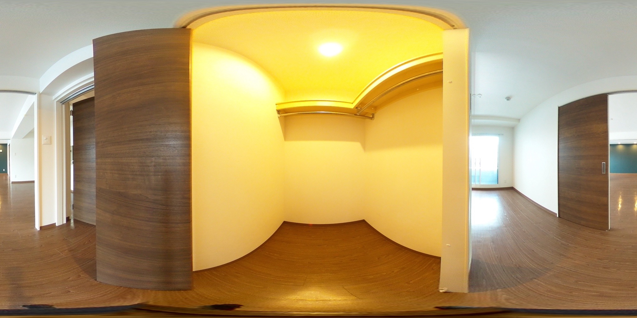 ウォークインクローゼット