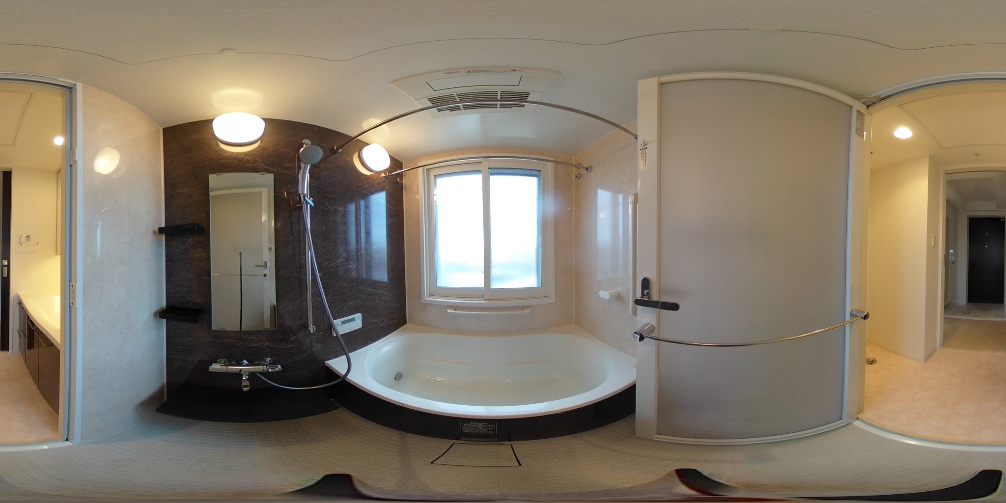 バス・シャワールーム