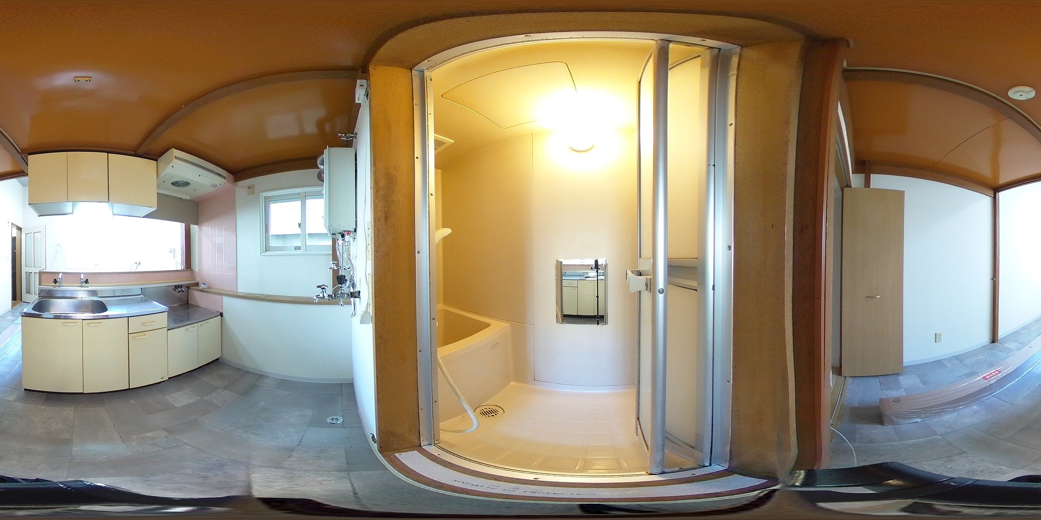 バス・シャワールーム