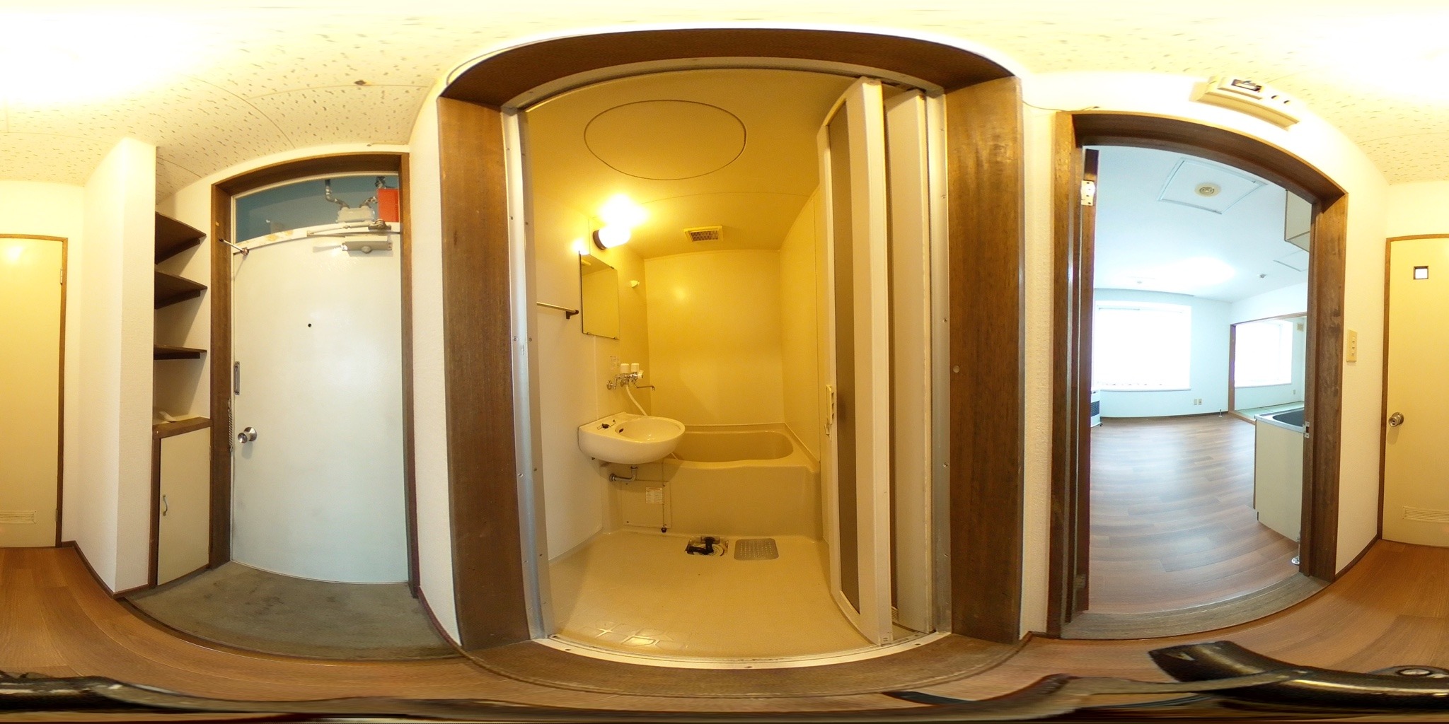 バス・シャワールーム