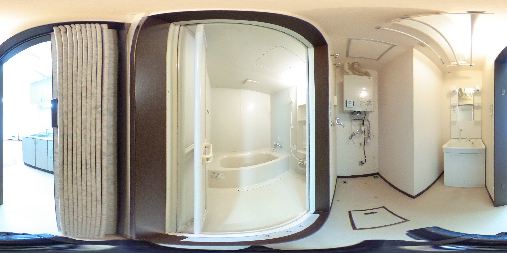 バス・シャワールーム