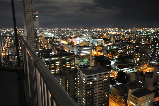 都心の賑わいと華やぎを満喫する、利便性の高い立地。