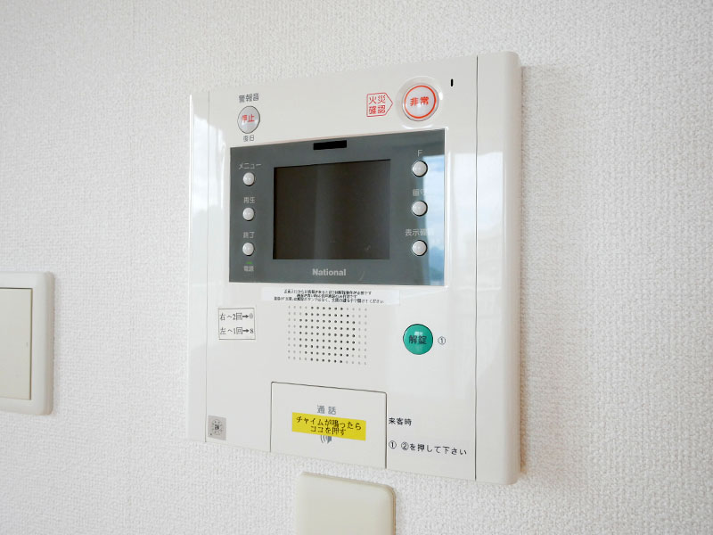 インターホン