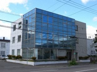 札幌市西区二十四軒２条２丁目のテナント