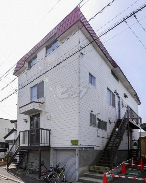 札幌市北区篠路１条８丁目のテナント