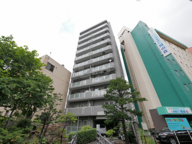 札幌市中央区南８条西３丁目のテナント