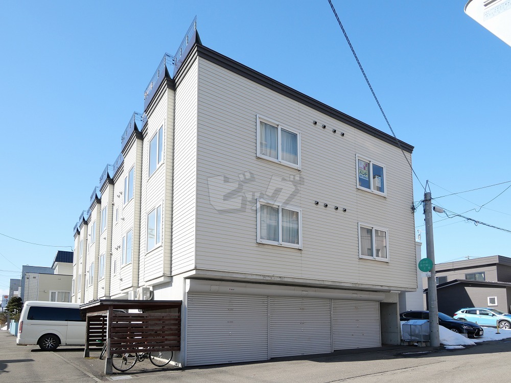 札幌市豊平区月寒東１条１５丁目のテナント