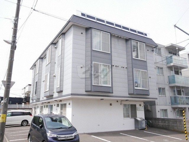 札幌市白石区南郷通１１丁目のテナント