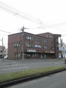 札幌市東区北３６条東１６丁目のテナント