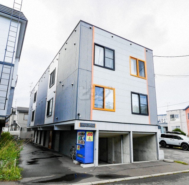 札幌市白石区菊水元町７条４丁目のテナント