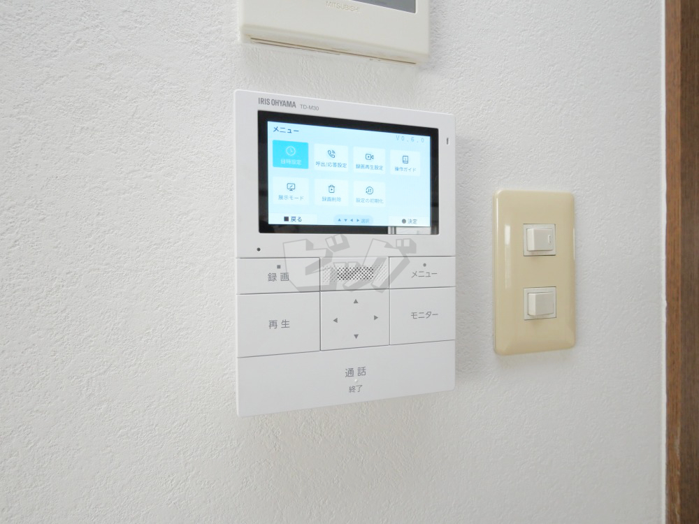 インターホン