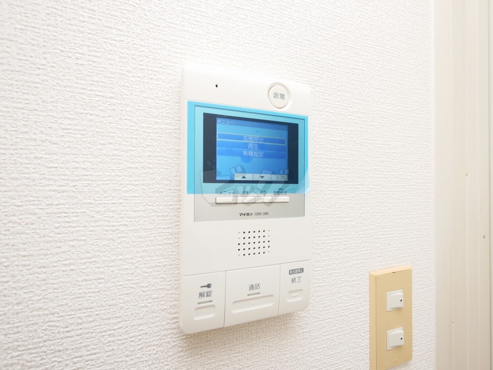 インターホン