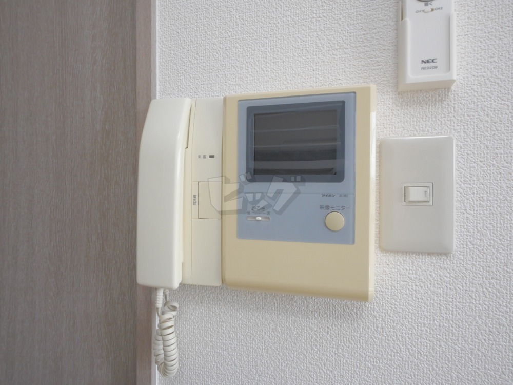 インターホン