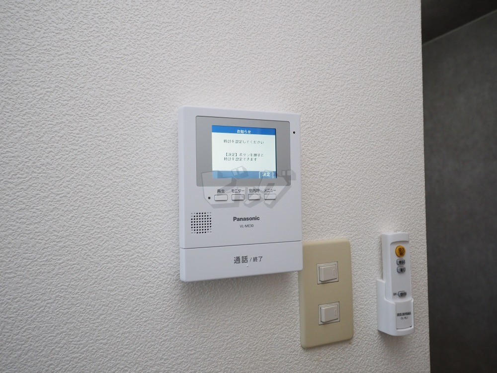 インターホン