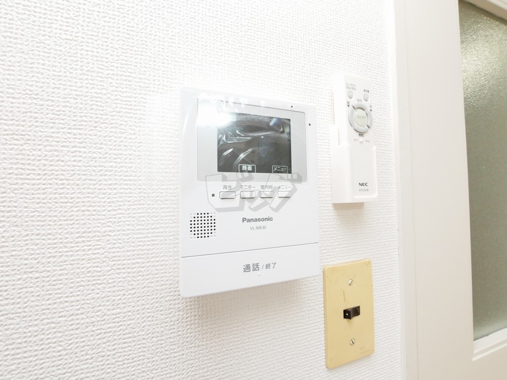 インターホン