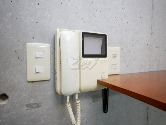 インターホン