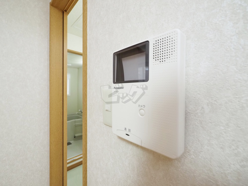インターホン