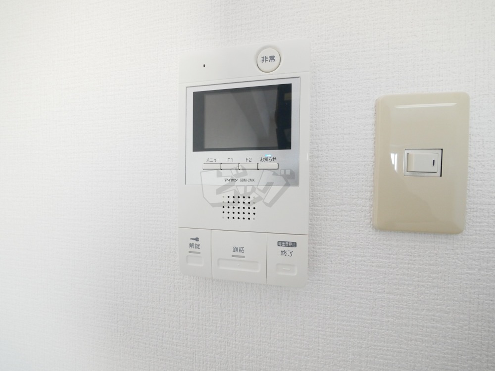 インターホン
