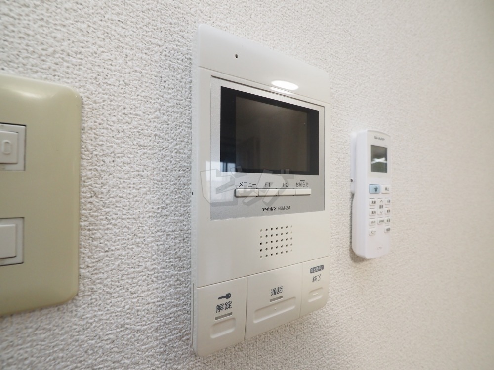 インターホン