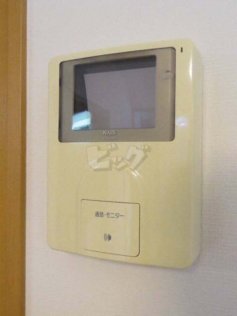 インターホン