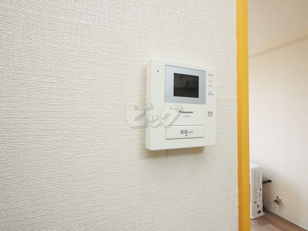 インターホン