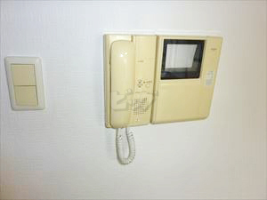 インターホン