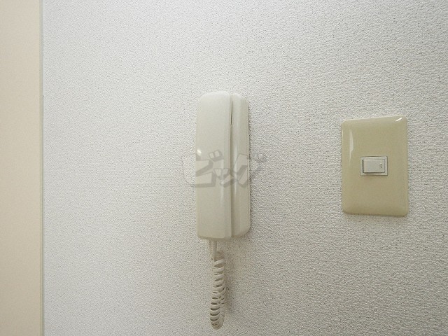 インターホン