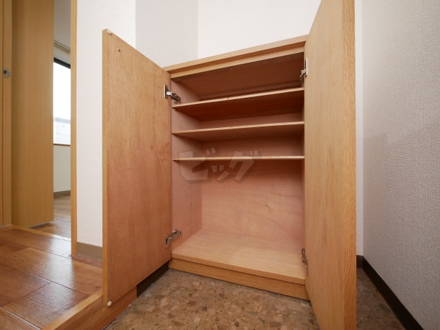 玄関収納