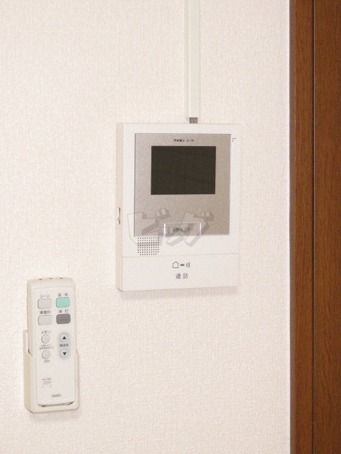 インターホン