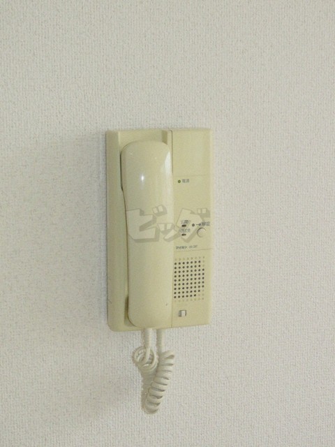 インターホン