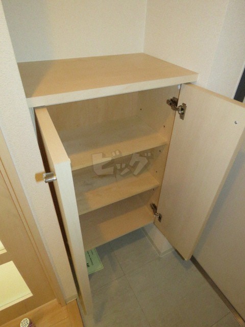 玄関収納