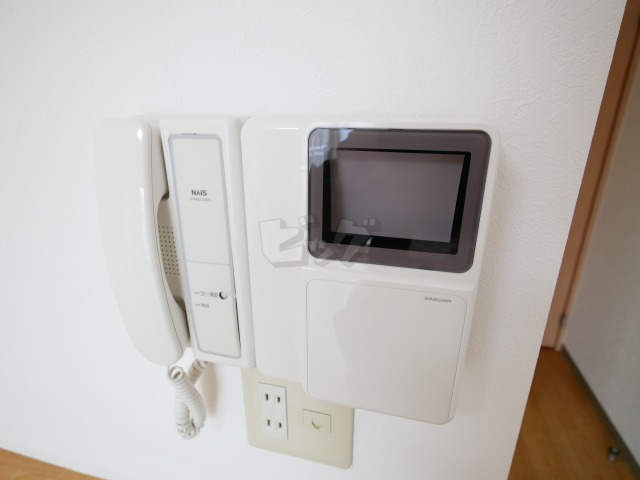 インターホン