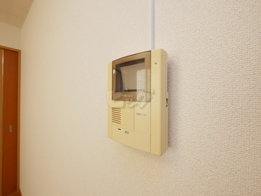 インターホン