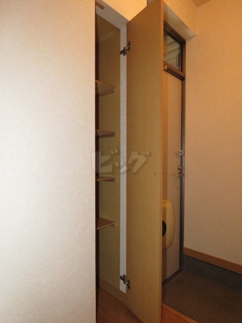 玄関収納