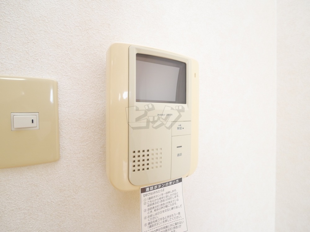 インターホン
