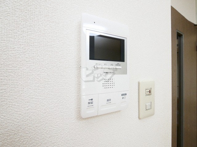 インターホン