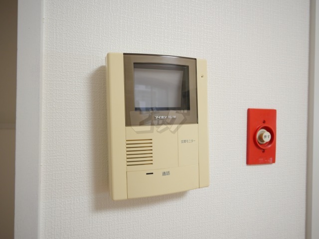 インターホン