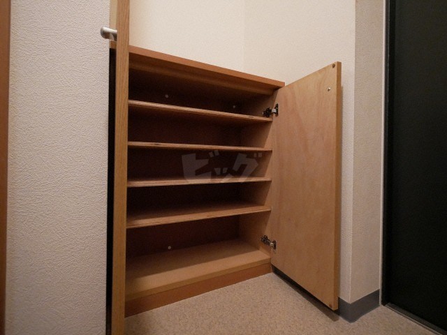 玄関収納