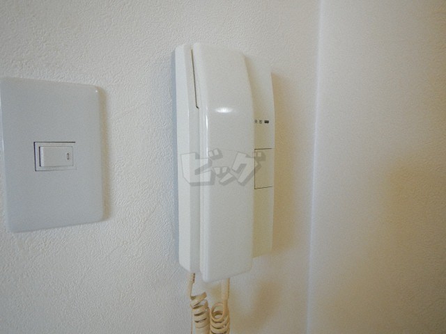 インターホン