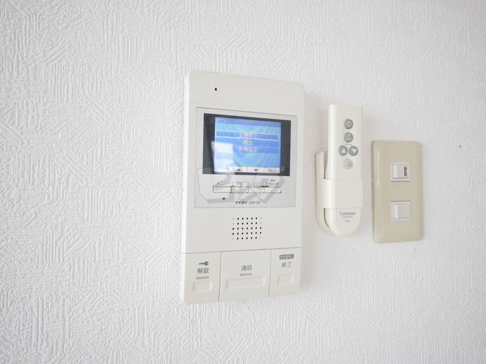 インターホン