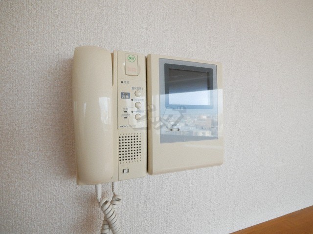 インターホン