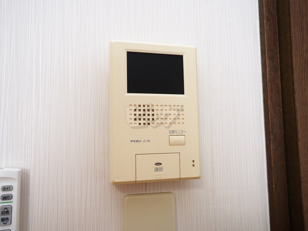 インターホン