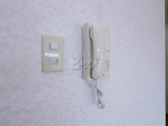 インターホン