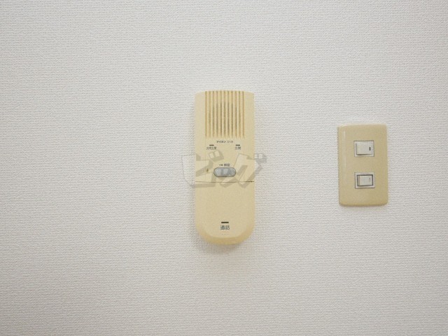 インターホン