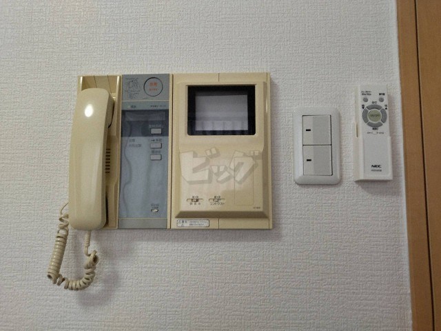 インターホン