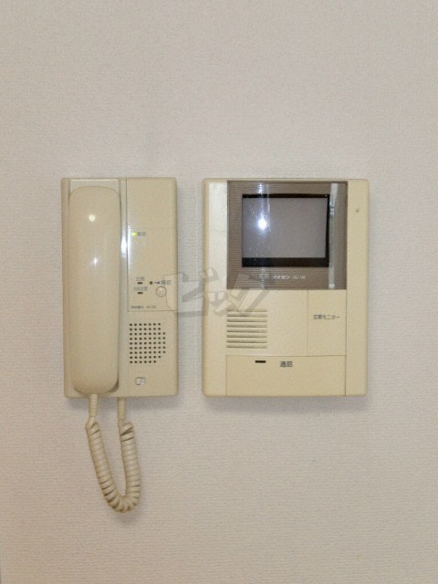 インターホン