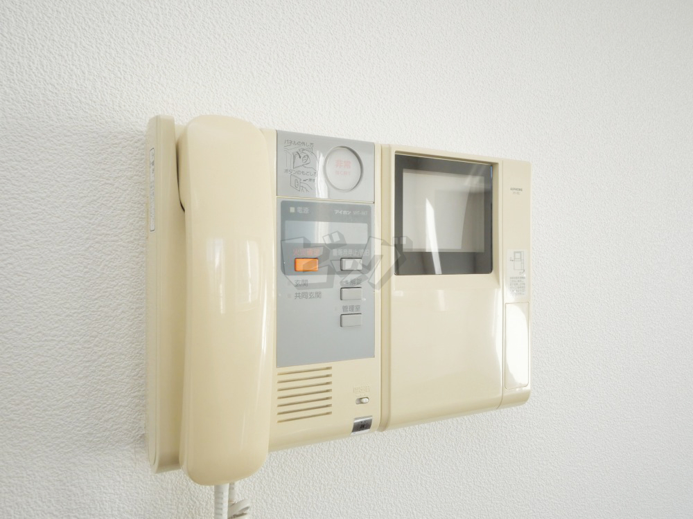 インターホン