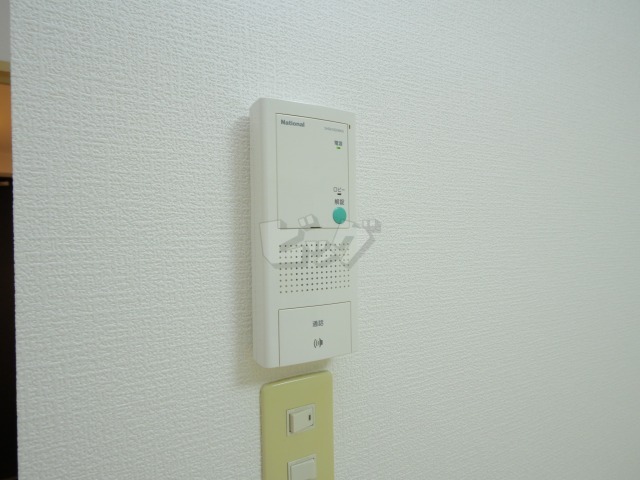 インターホン