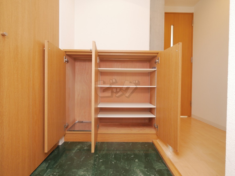 玄関収納