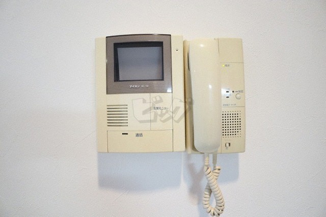 インターホン